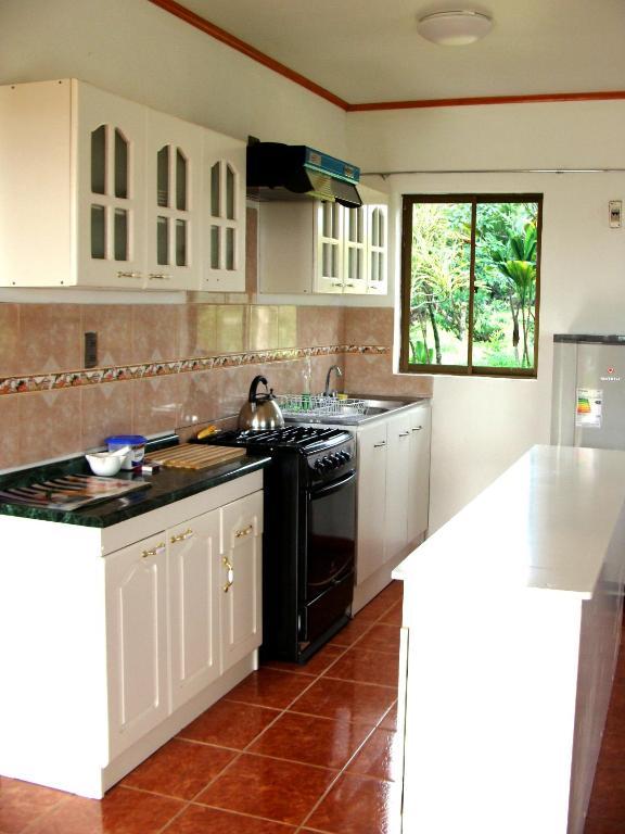 Cabanas Honu Nui Villa Hanga Roa Exterior foto